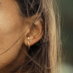 Venus -Olivia Jewelry 139A1255