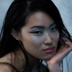 Fermoir Goutte -Olivia Jewelry 16 9 WEB RAW NEBULEUSE ATLANTIDE81038copie