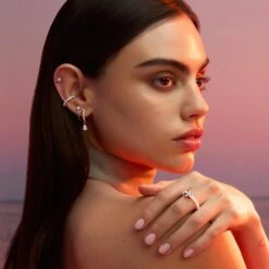 Piercing Ariel -Olivia Jewelry 1 1 NEBULEUSE ODYSEA1378 1 MV bd0141c6 5673 4652 854d 12f65620d69b