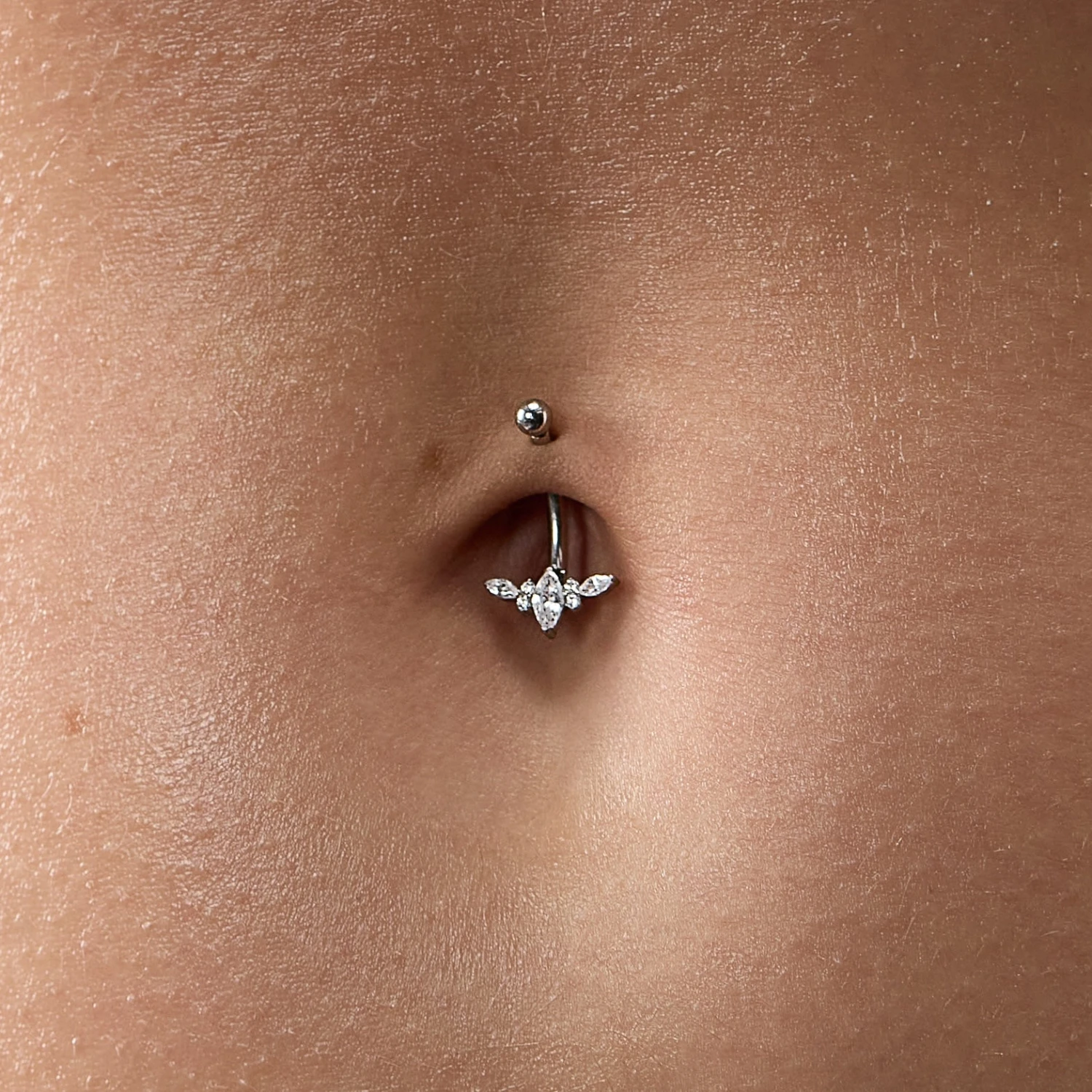 Piercing Nombril Léonie 8 Piercing Nombril Léonie – Image 6