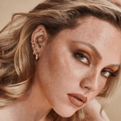 Rook Queen Bee -Olivia Jewelry Captured ecran2022 03 23a19.59.07