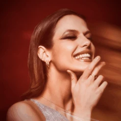 Petite Harmonie Blanche -Olivia Jewelry Captured ecran2022 11 28a14.52.25