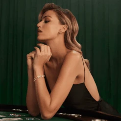 Oriane -Olivia Jewelry Captured ecran2023 11 24a16.53.36