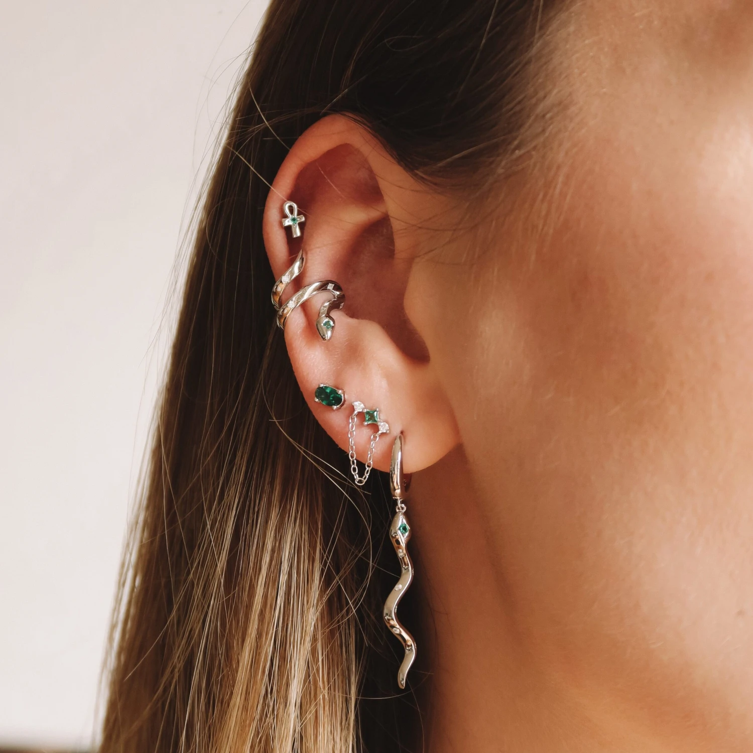 Puce Isis Émeraude 9 Puce Isis Émeraude – Image 7