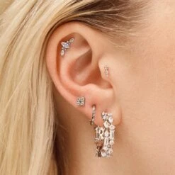 June Blanche -Olivia Jewelry compos barbara