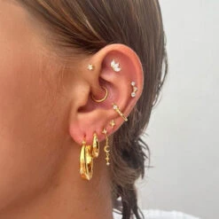 Earcuff Elena Blanche -Olivia Jewelry illusion 1