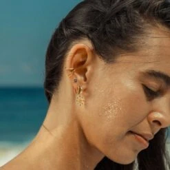 Élise -Olivia Jewelry noir 1 e5ac7dc7 cbfd 445d 8b15 5c33c2f4d31e