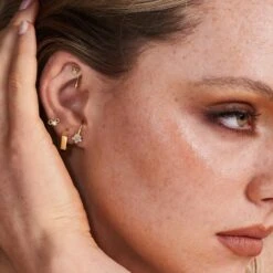 Rook Queen Bee -Olivia Jewelry pollen 8